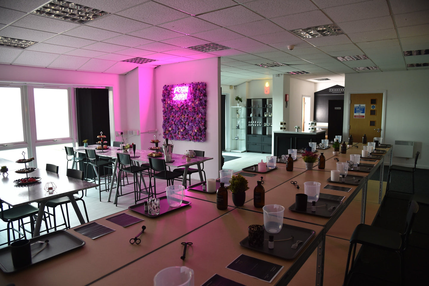 AFTERNOON TEA & PROSECCO WEEKEND GIFT VOUCHER - Candle Making Experience (Jan, Feb, March)